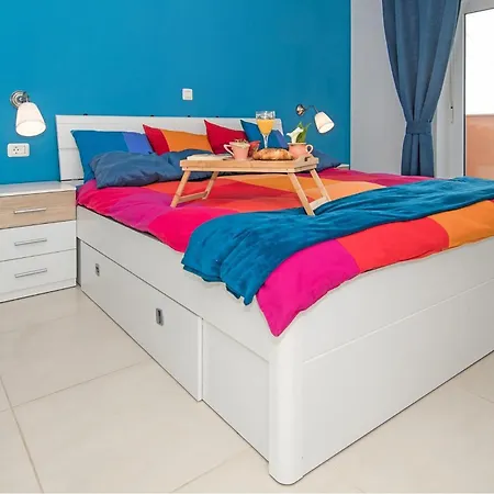 Amazing In With Swimming Pool Daire